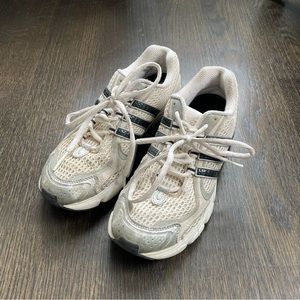 Adidas Womens Cross Trainers, Size 6